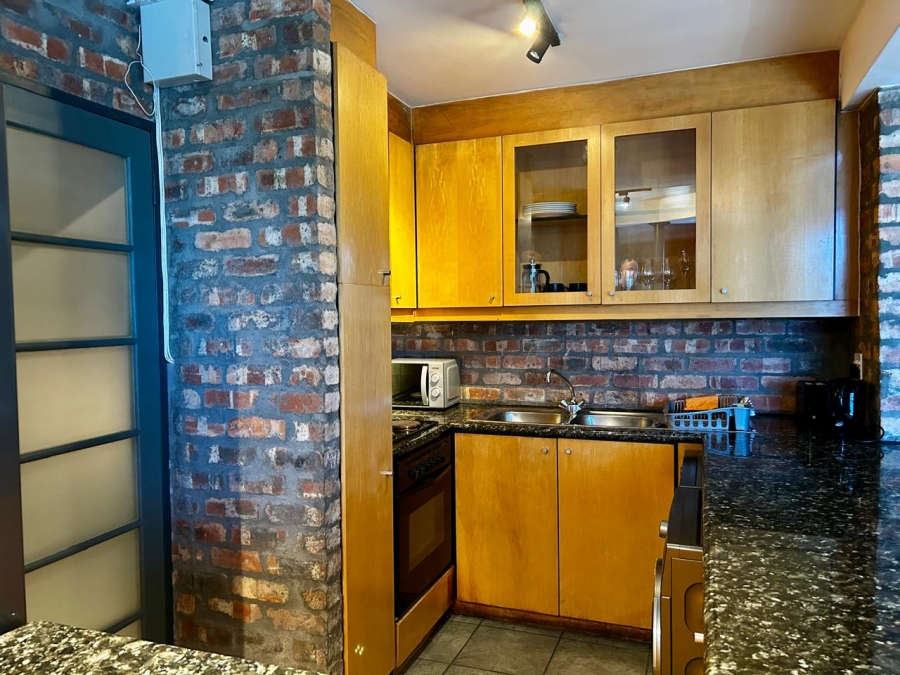 To Let 1 Bedroom Property for Rent in De Waterkant Western Cape